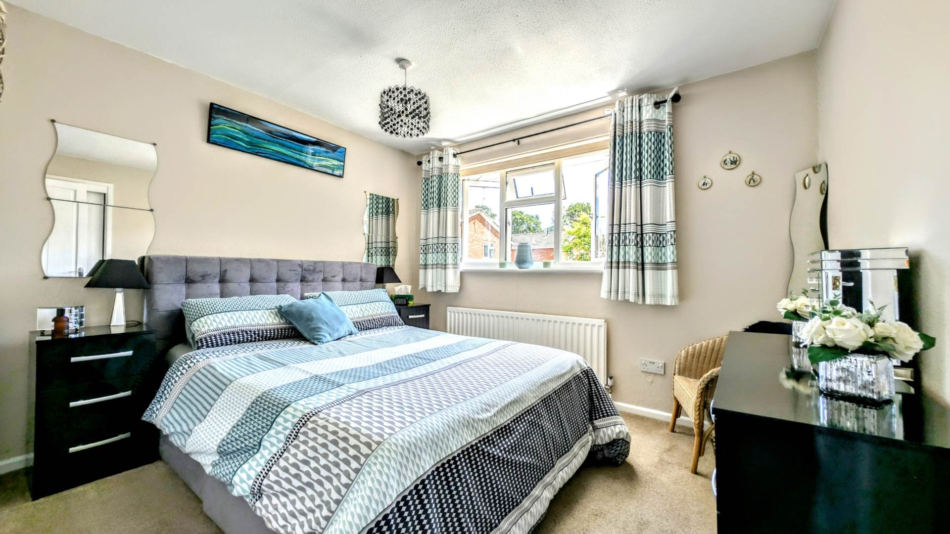 Additional Property Image 4 bedroom Link Detached House for sale in Bordon 13