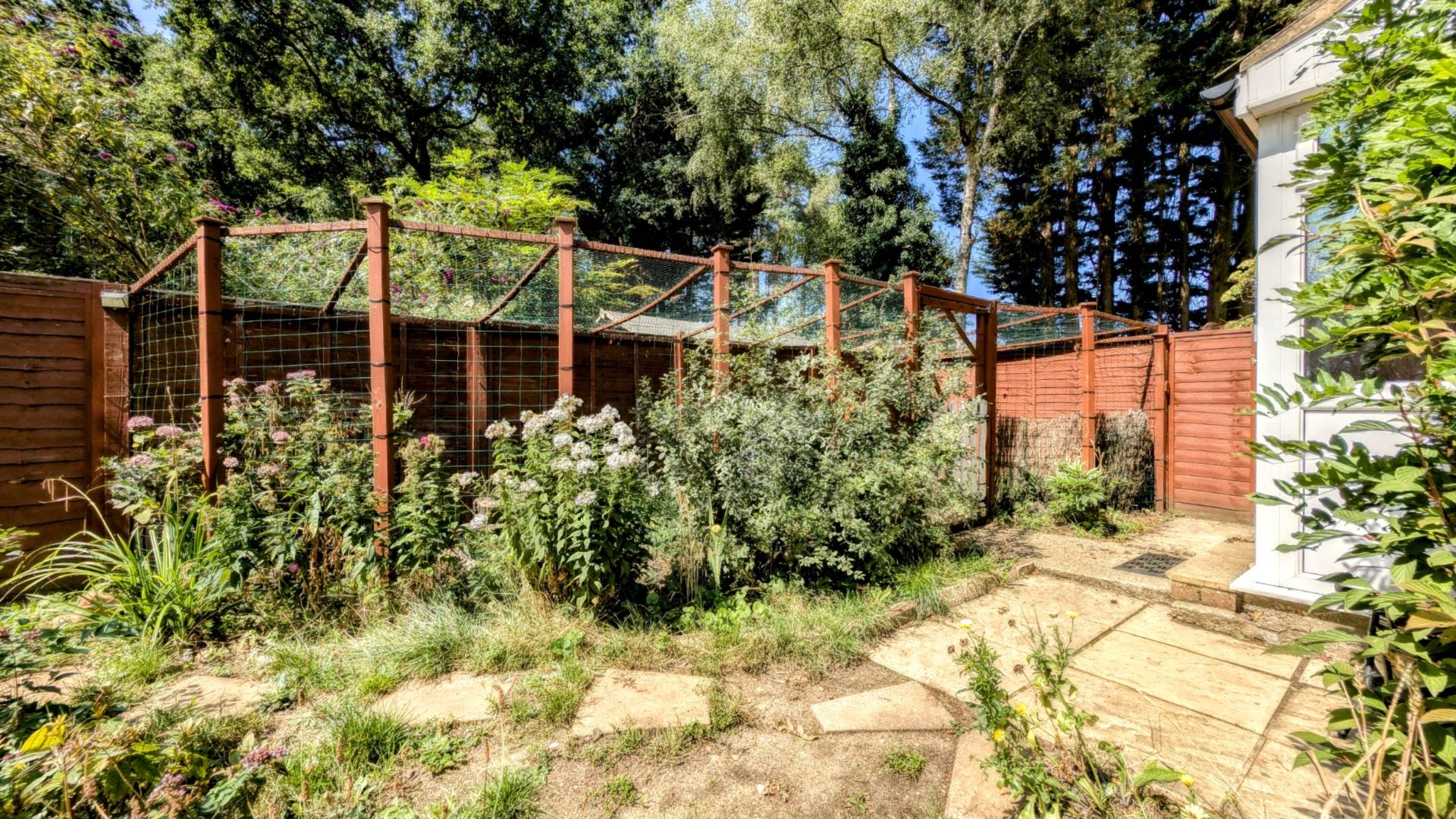 Additional Property Image 1 bedroom Cluster House for sale in Bordon 8