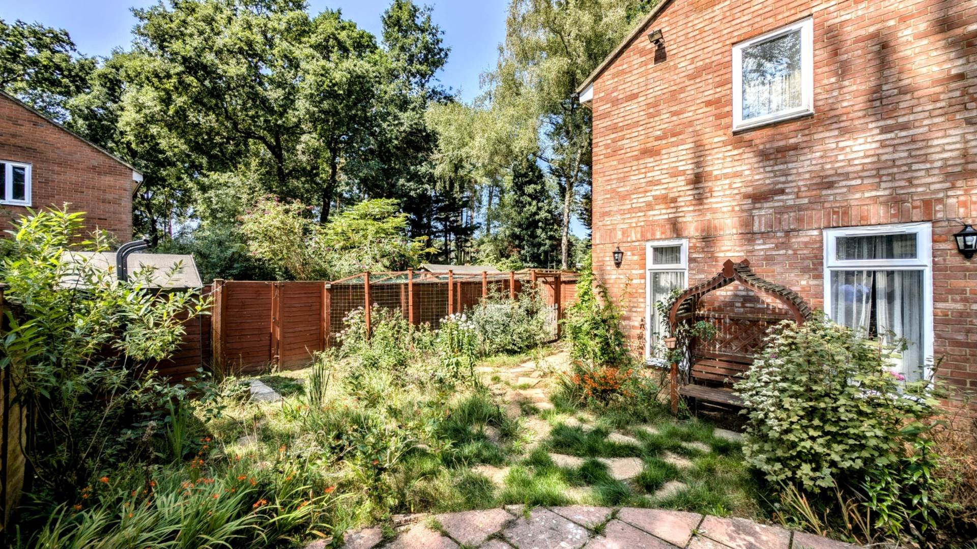 Additional Property Image 1 bedroom Cluster House for sale in Bordon 10