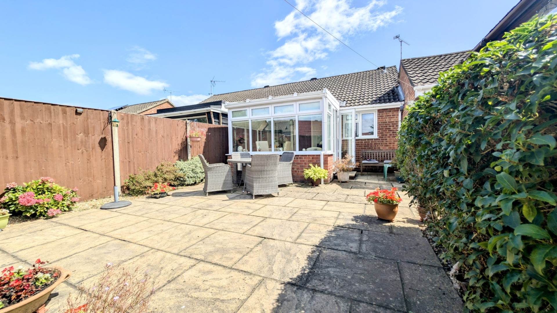 Additional Property Image 2 bedroom Semi Detached Bungalow for sale in Bordon 9