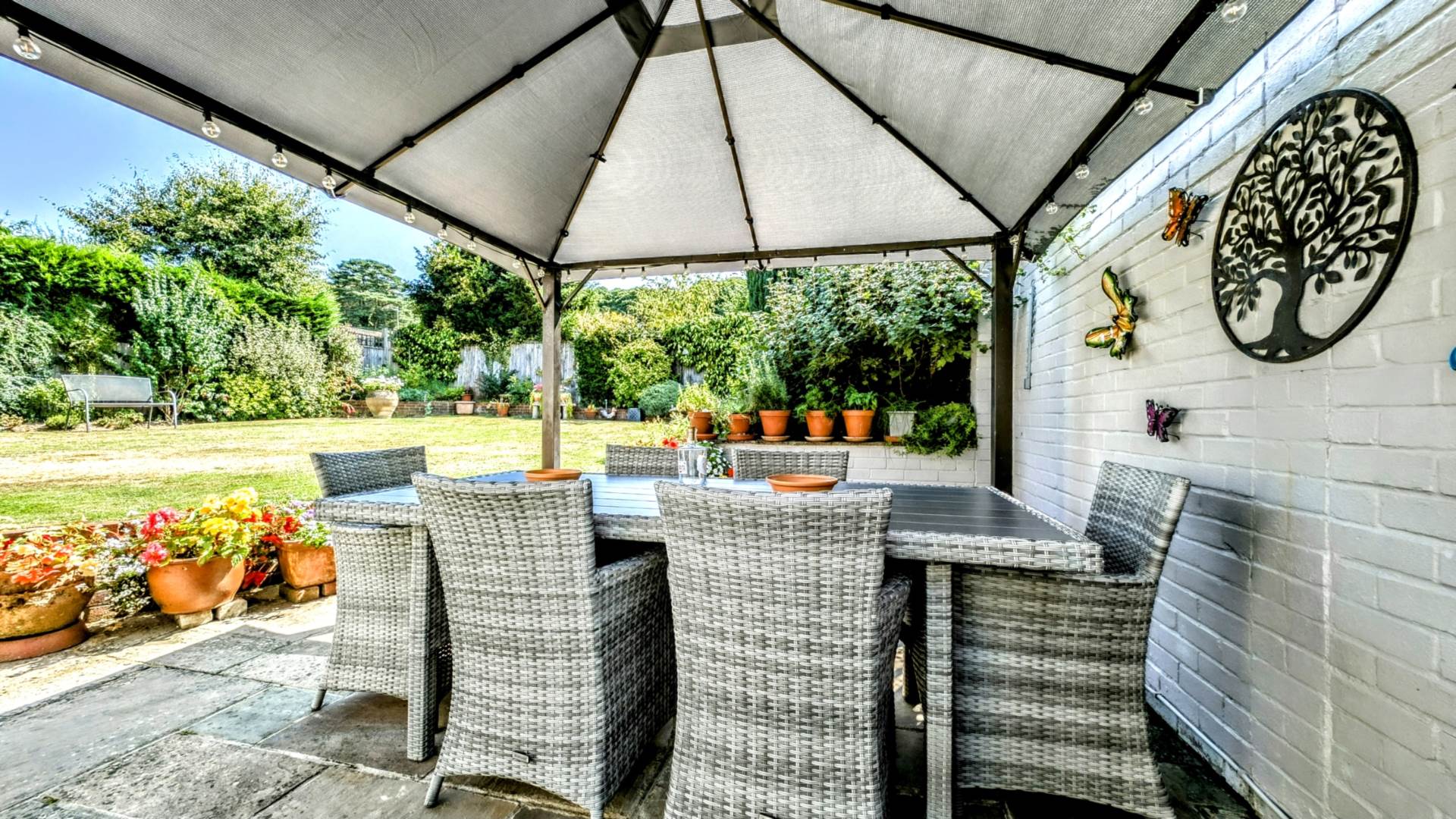 Additional Property Image 2 bedroom Detached Bungalow for sale in Bordon 18
