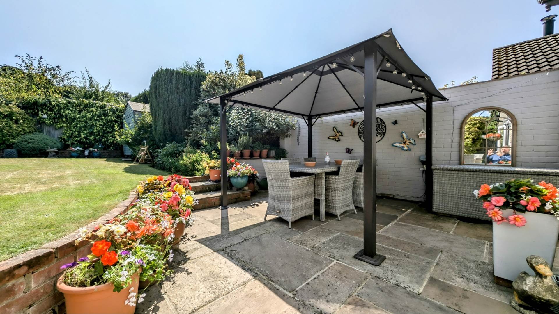 Additional Property Image 2 bedroom Detached Bungalow for sale in Bordon 19