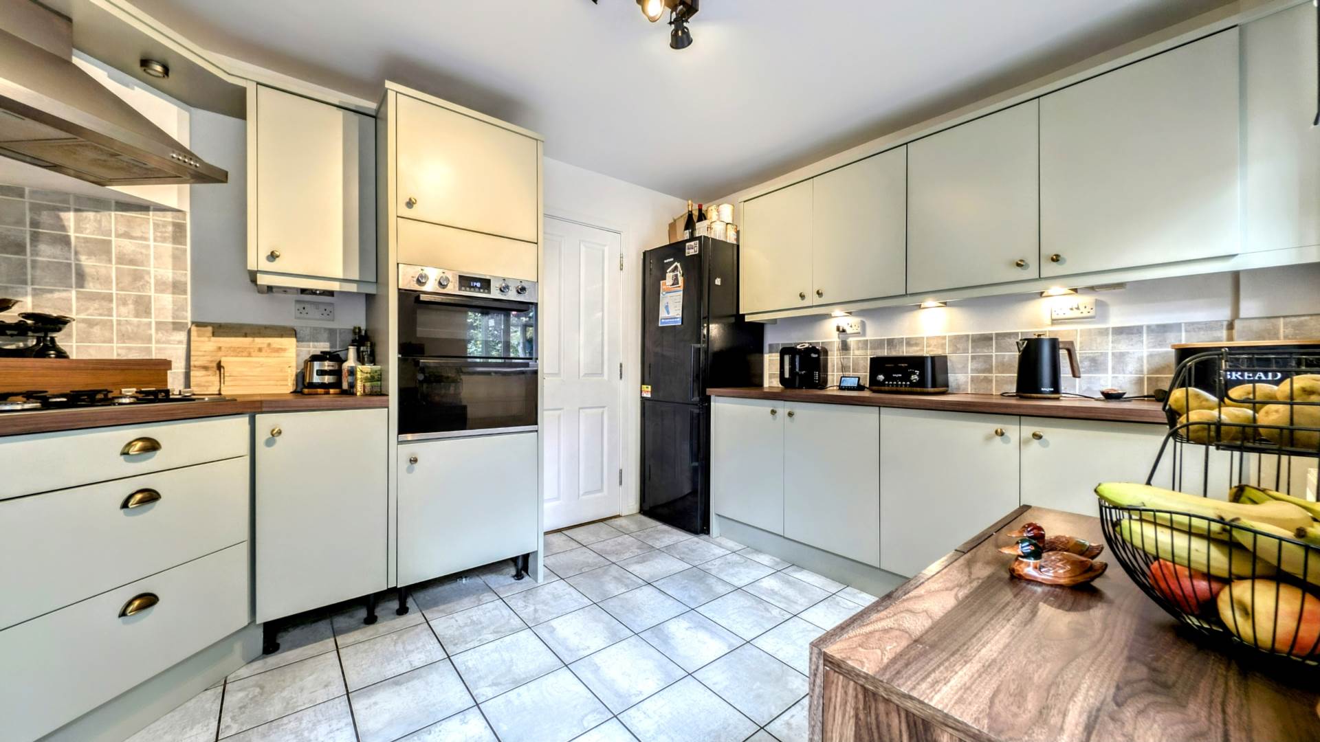 Additional Property Image 2 bedroom Semi Detached for sale in Bordon 5