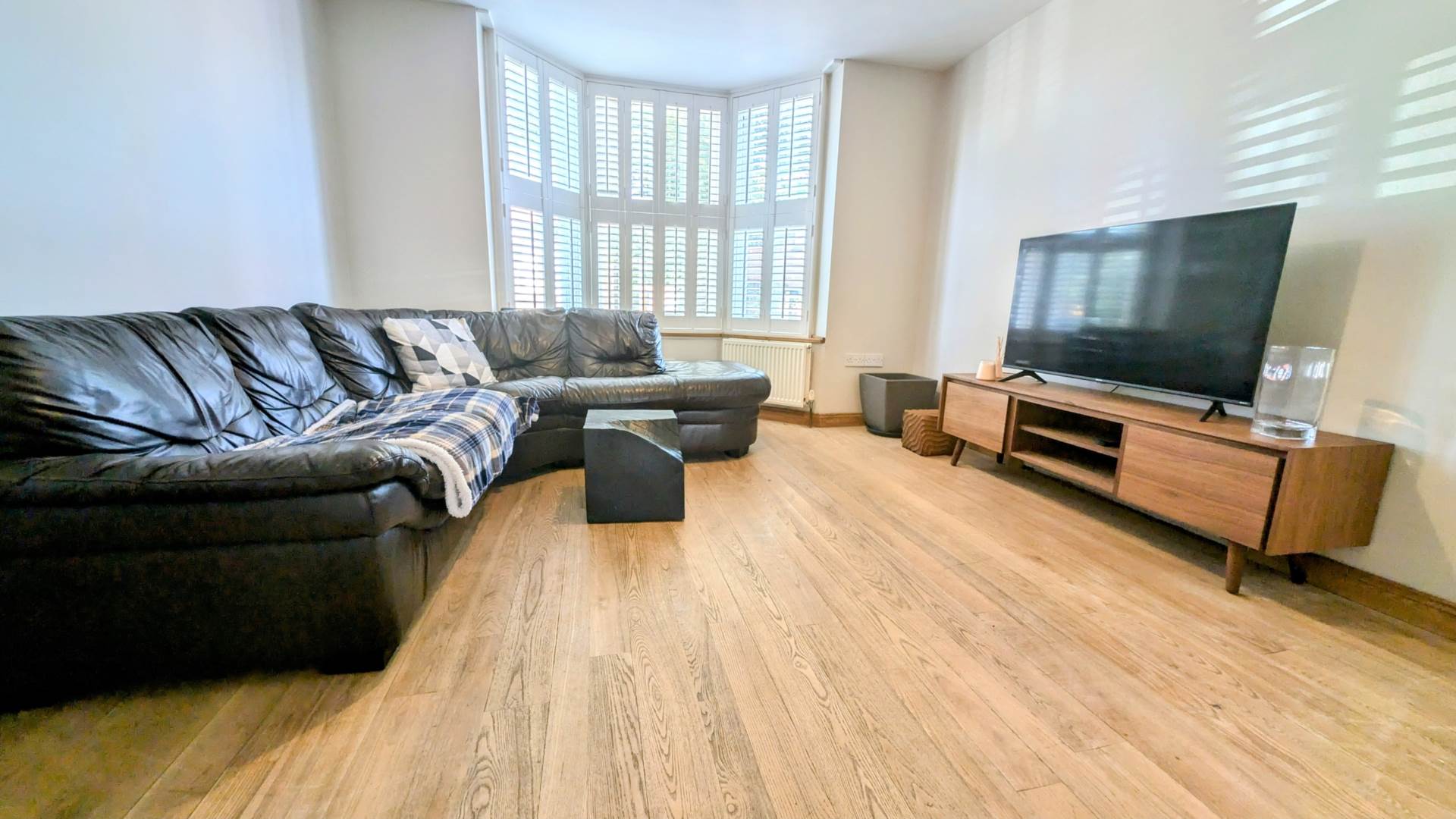 Additional Property Image 3 bedroom Semi Detached for sale in Bordon 3