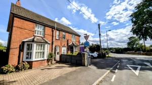 3 bedroom Semi Detached for sale in Bordon