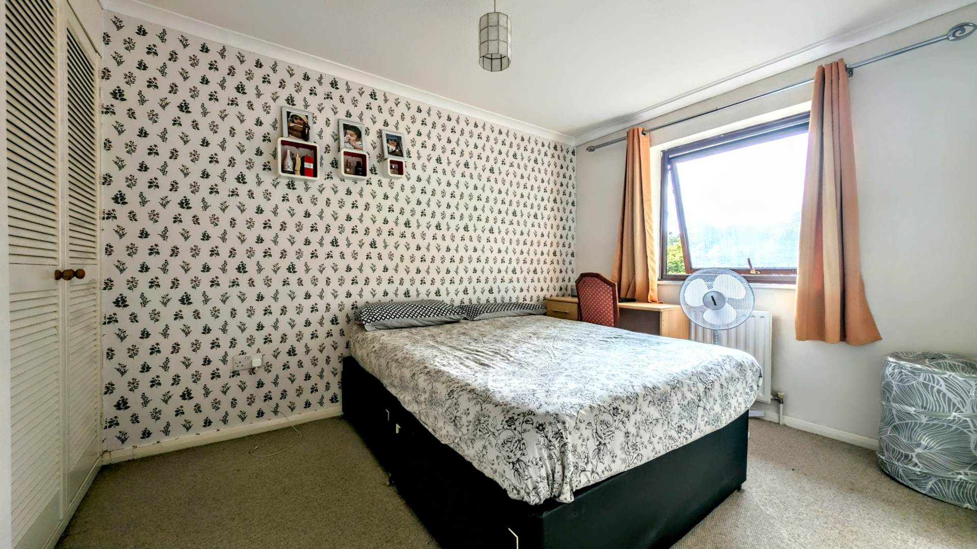 Additional Property Image 3 bedroom Semi Detached for sale in Bordon 7
