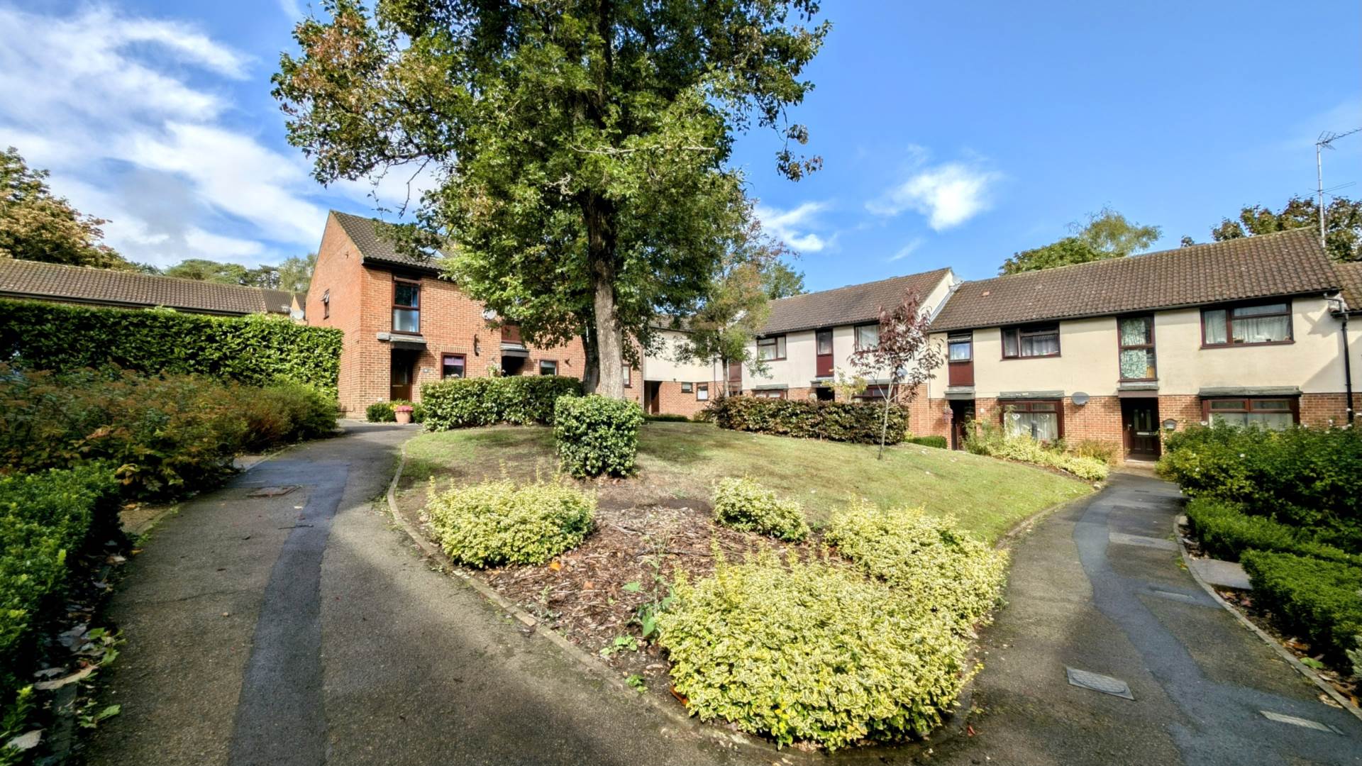 Additional Property Image 3 bedroom Semi Detached for sale in Bordon 12