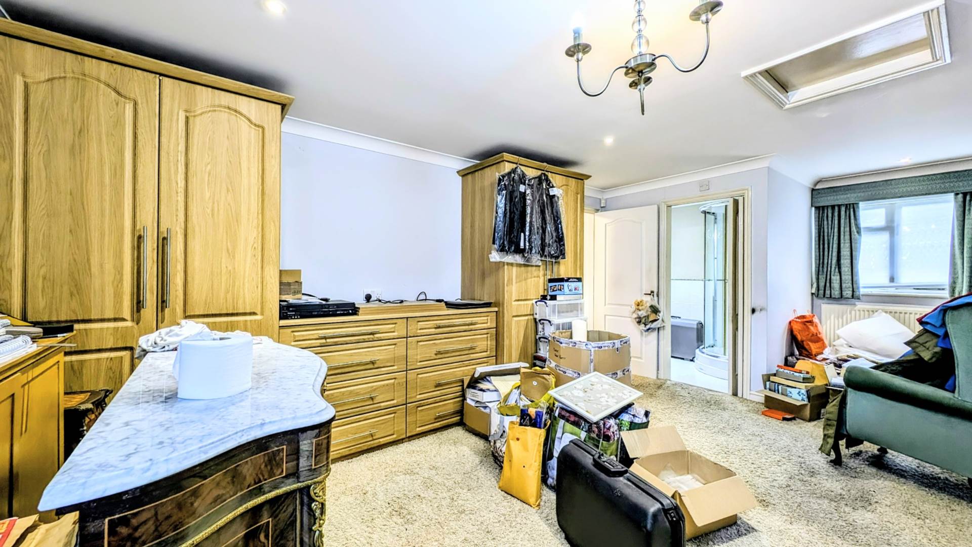 Additional Property Image 3 bedroom Detached Bungalow for sale in Bordon 8