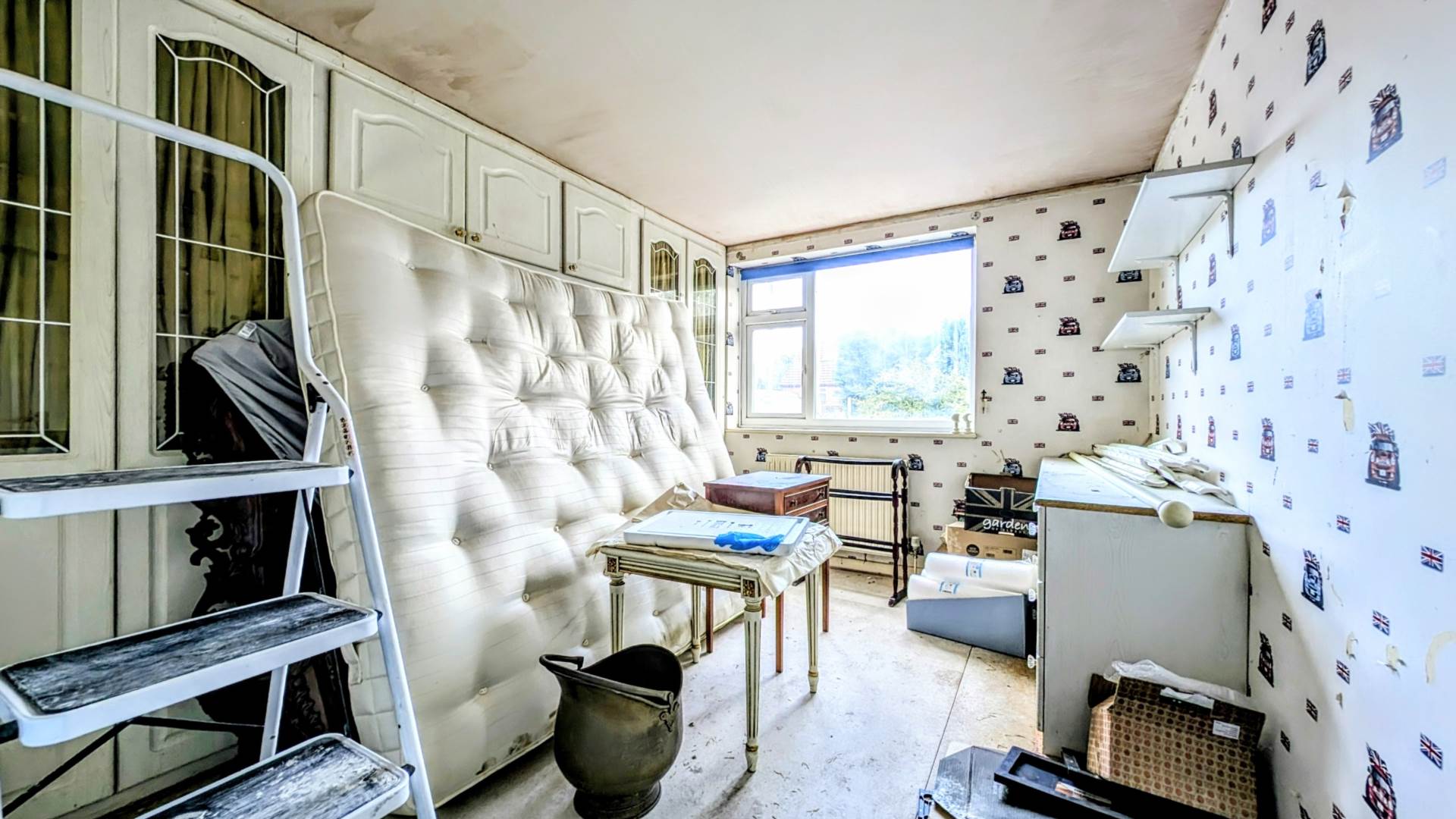 Additional Property Image 3 bedroom Detached Bungalow for sale in Bordon 10
