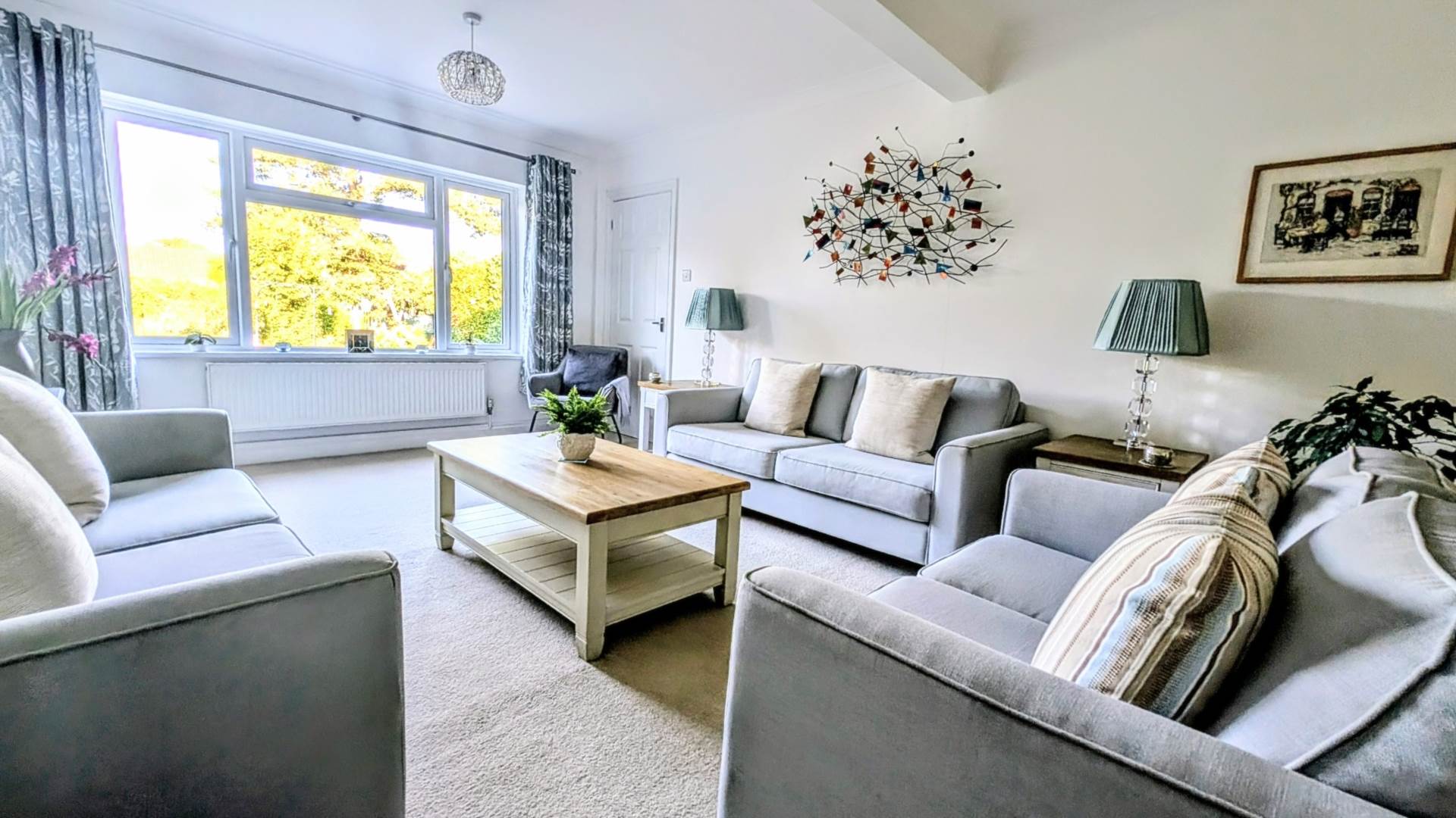 Additional Property Image 3 bedroom Detached Bungalow for sale in Bordon 3