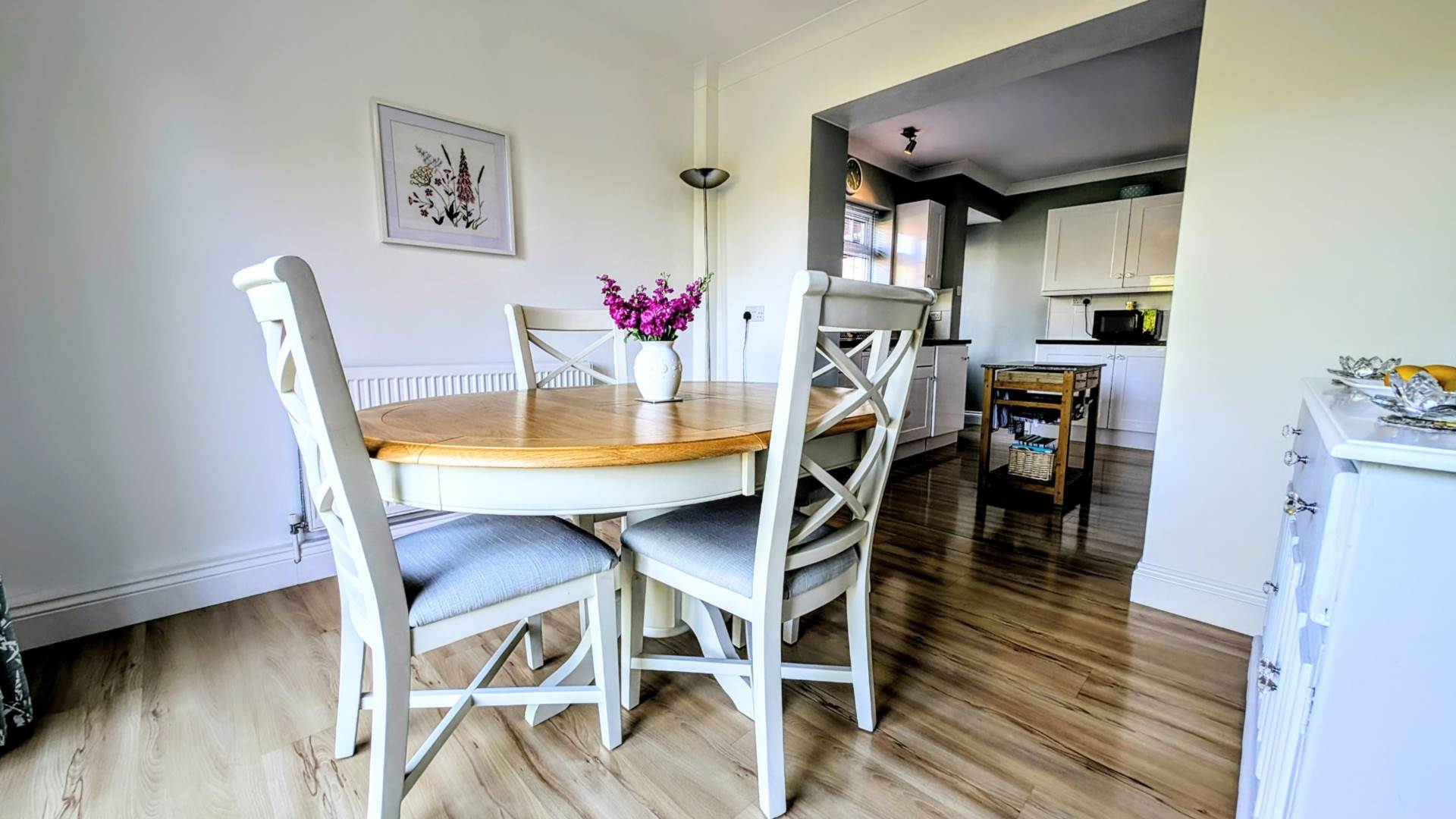 Additional Property Image 3 bedroom Detached Bungalow for sale in Bordon 4