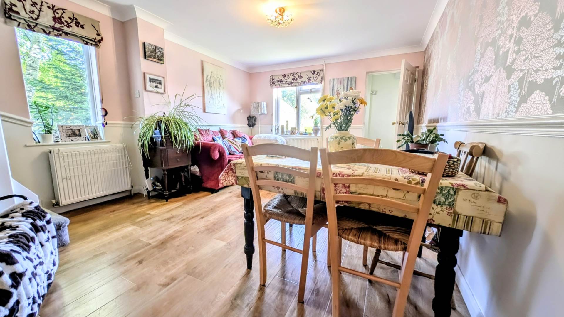 Additional Property Image 2 bedroom End of Terrace for sale in Bordon 2