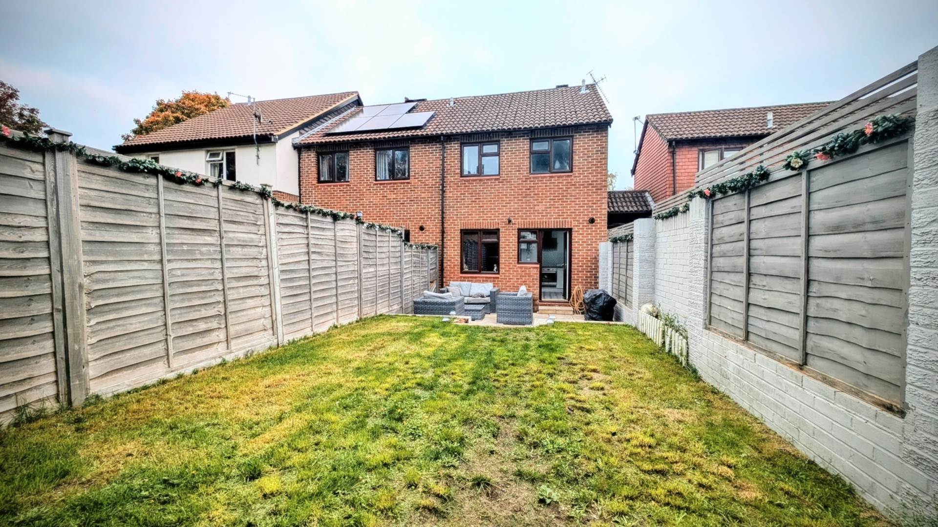 Additional Property Image 3 bedroom End of Terrace for sale in Bordon 9