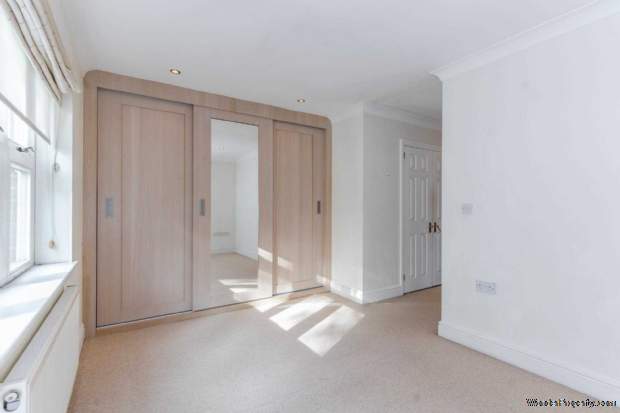 Additional Property Image 4 bedroom Semi Detached for sale in Watford 8