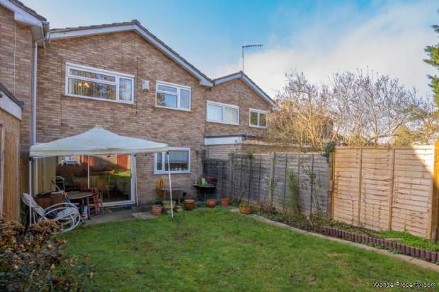 Additional Property Image 4 bedroom Terraced for sale in Bushey 13