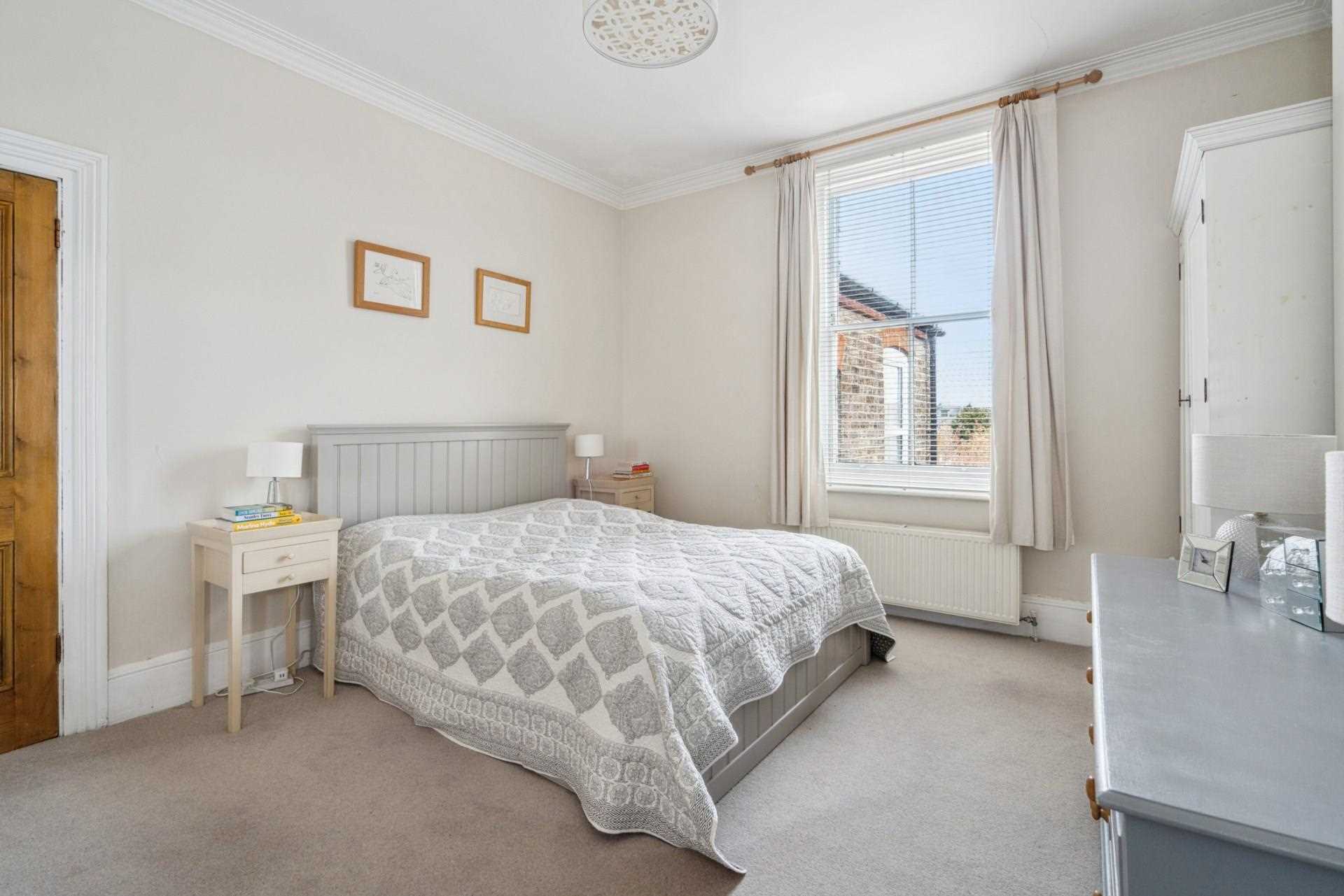 Additional Property Image 5 bedroom Semi Detached for sale in Bushey 8