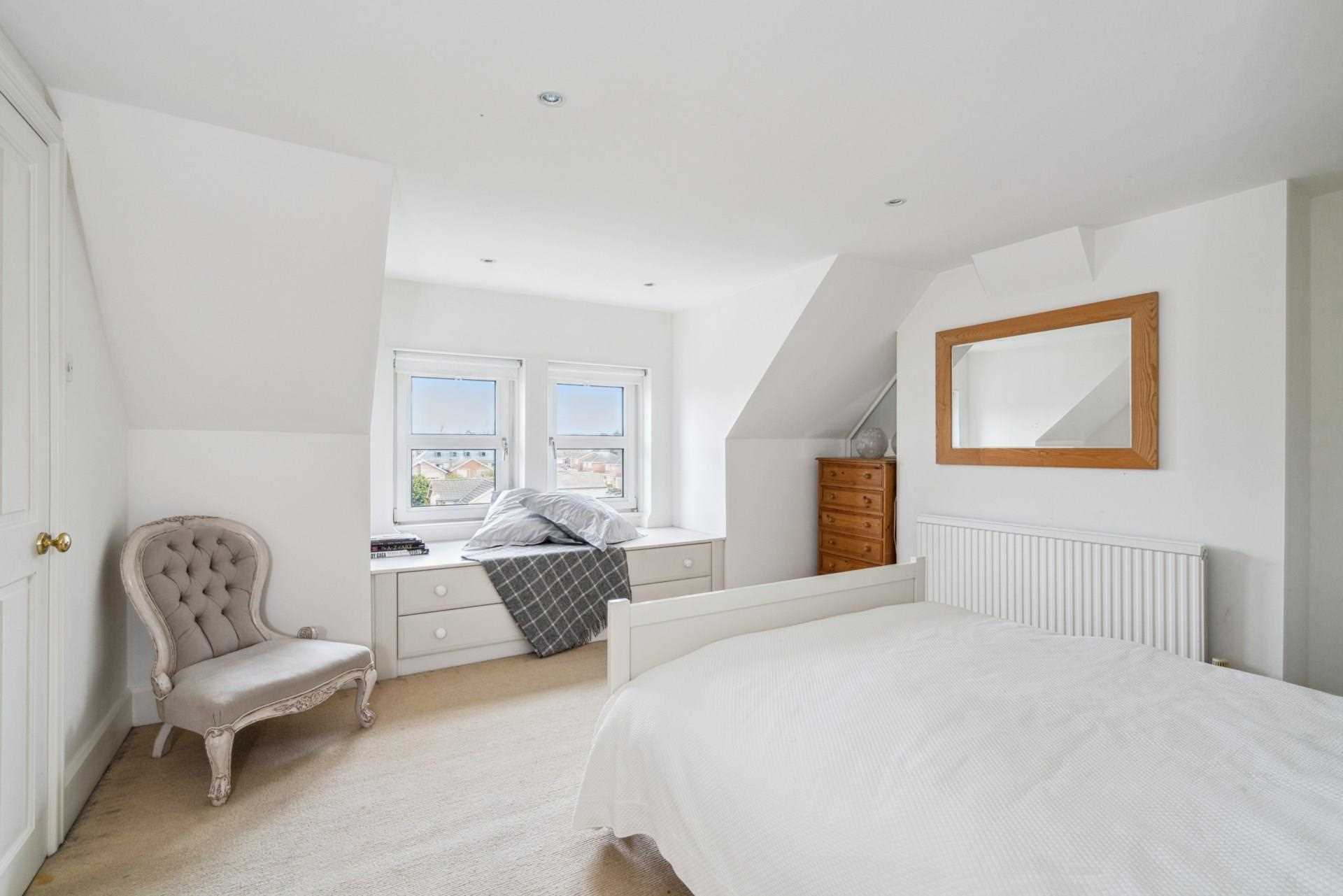Additional Property Image 5 bedroom Semi Detached for sale in Bushey 13