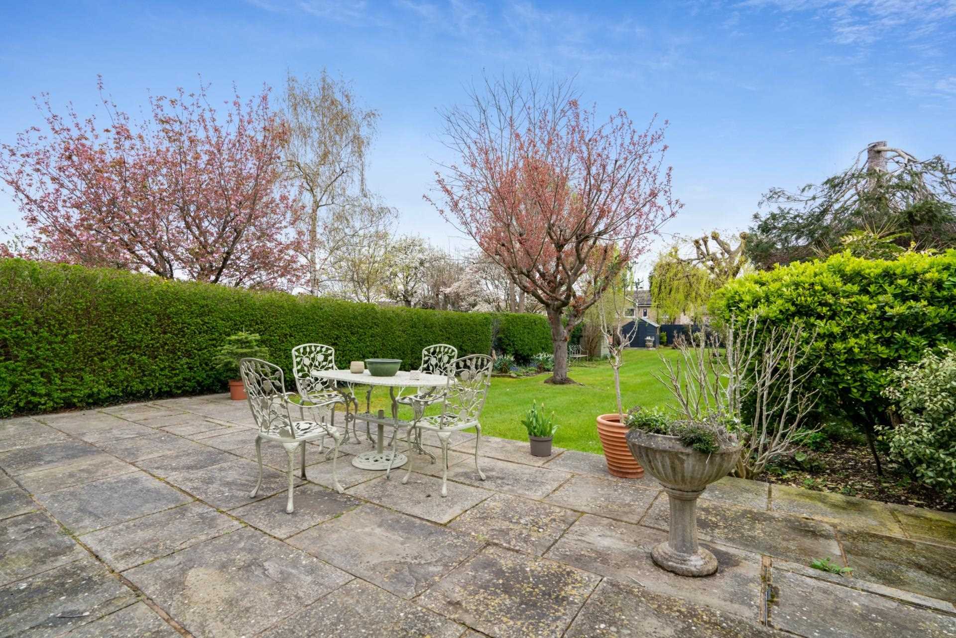 Additional Property Image 5 bedroom Semi Detached for sale in Bushey 15