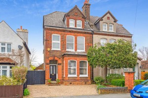 5 bedroom Semi Detached for sale in Bushey
