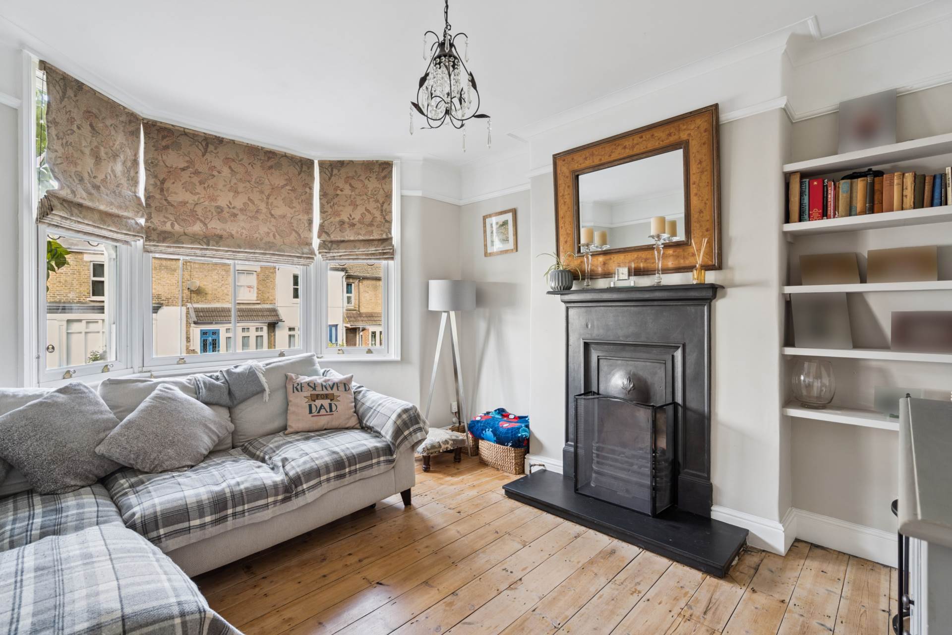 Additional Property Image 3 bedroom End of Terrace for sale in Watford 2