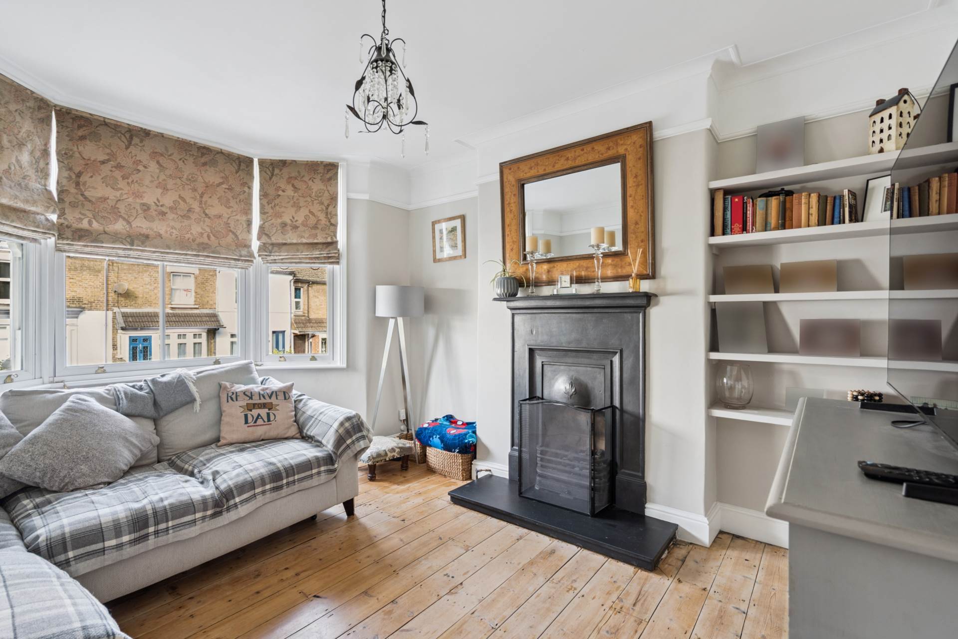 Additional Property Image 3 bedroom End of Terrace for sale in Watford 4