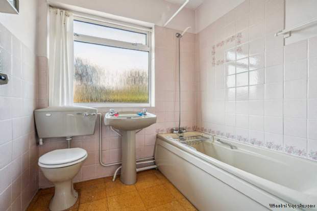 Additional Property Image 3 bedroom Terraced for sale in Bushey Heath 10