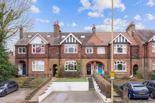 Additional Property Image 6 bedroom Terraced for sale in Watford 2