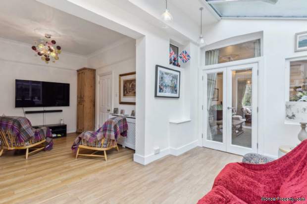Additional Property Image 6 bedroom Terraced for sale in Watford 8