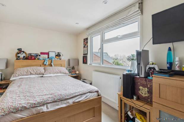Additional Property Image 6 bedroom Terraced for sale in Watford 17