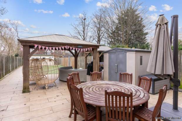 Additional Property Image 6 bedroom Terraced for sale in Watford 20