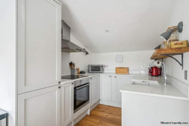 Additional Property Image 1 bedroom Flat for sale in Bushey 4