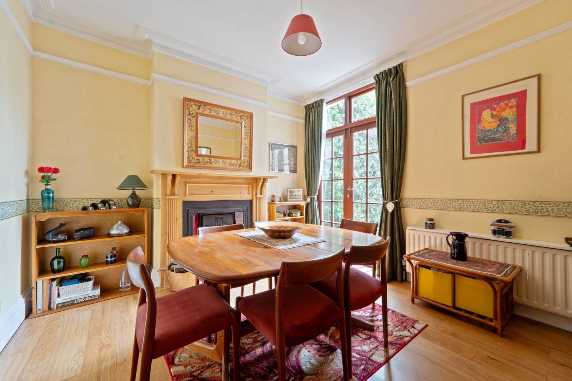 Additional Property Image 4 bedroom Semi Detached for sale in Watford 4
