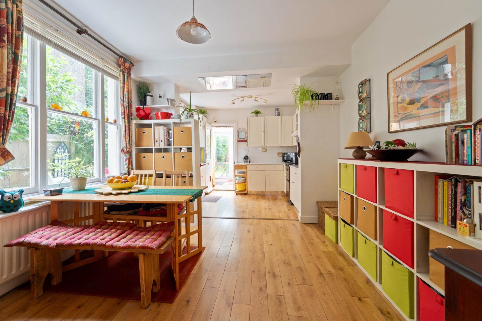 Additional Property Image 4 bedroom Semi Detached for sale in Watford 5