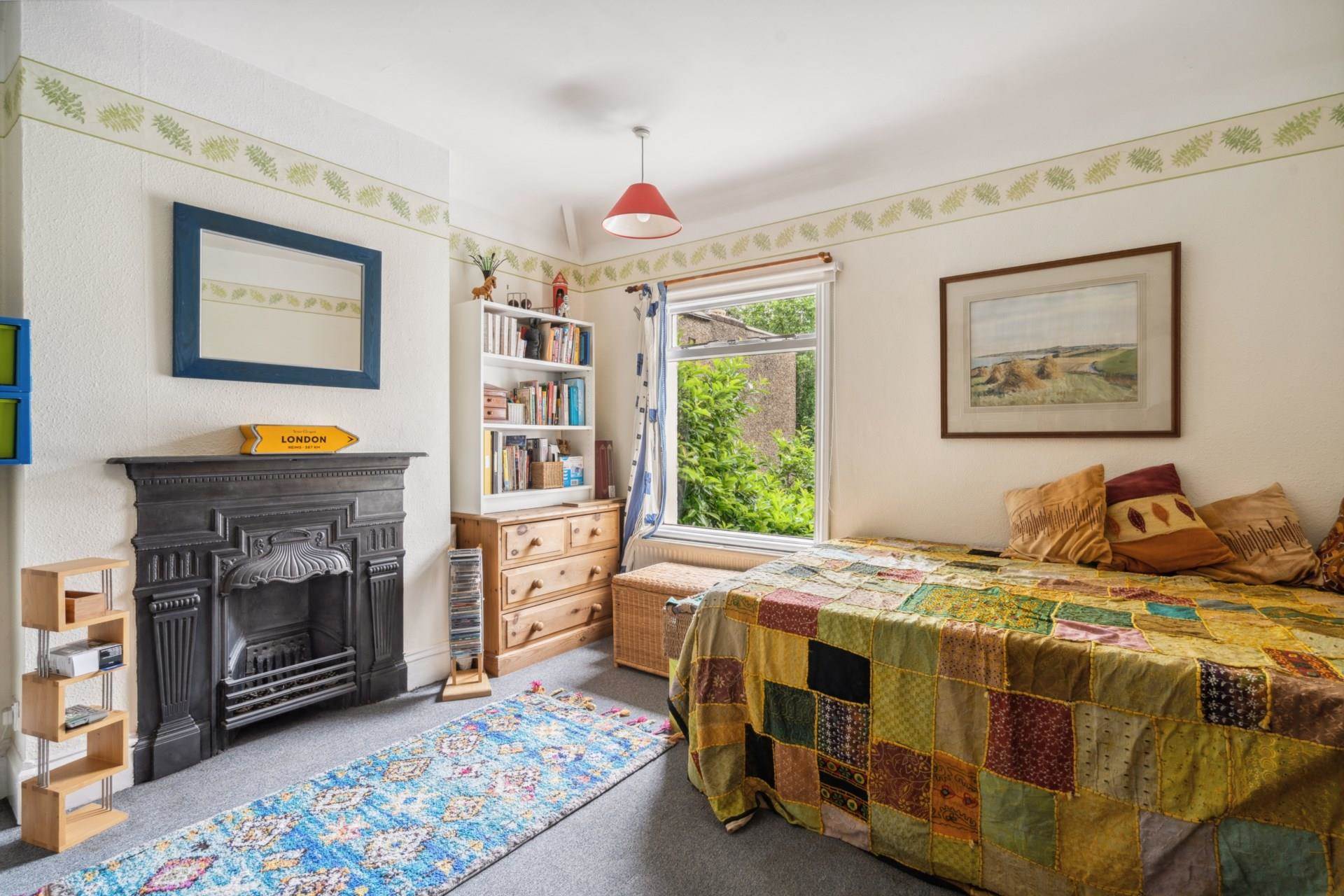 Additional Property Image 4 bedroom Semi Detached for sale in Watford 11