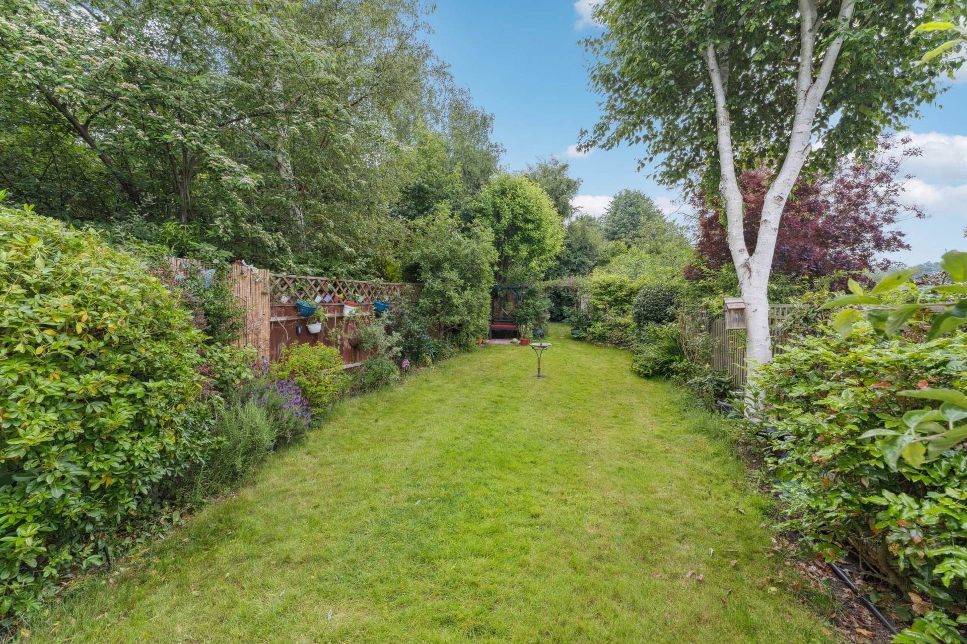 Additional Property Image 4 bedroom Semi Detached for sale in Watford 20