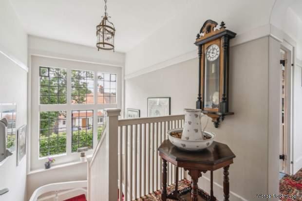 Additional Property Image 4 bedroom Detached for sale in Bushey 10