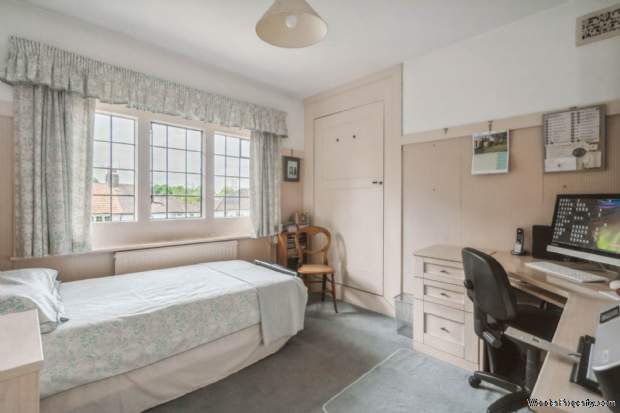 Additional Property Image 4 bedroom Detached for sale in Bushey 15