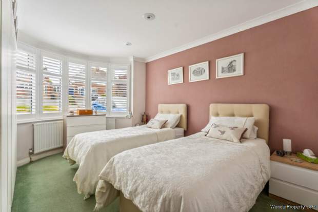 Additional Property Image 3 bedroom Bungalow for sale in Bushey 3