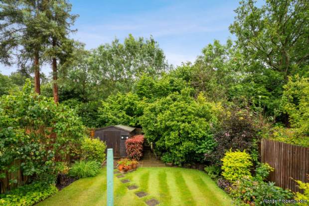 Additional Property Image 3 bedroom Bungalow for sale in Bushey 17