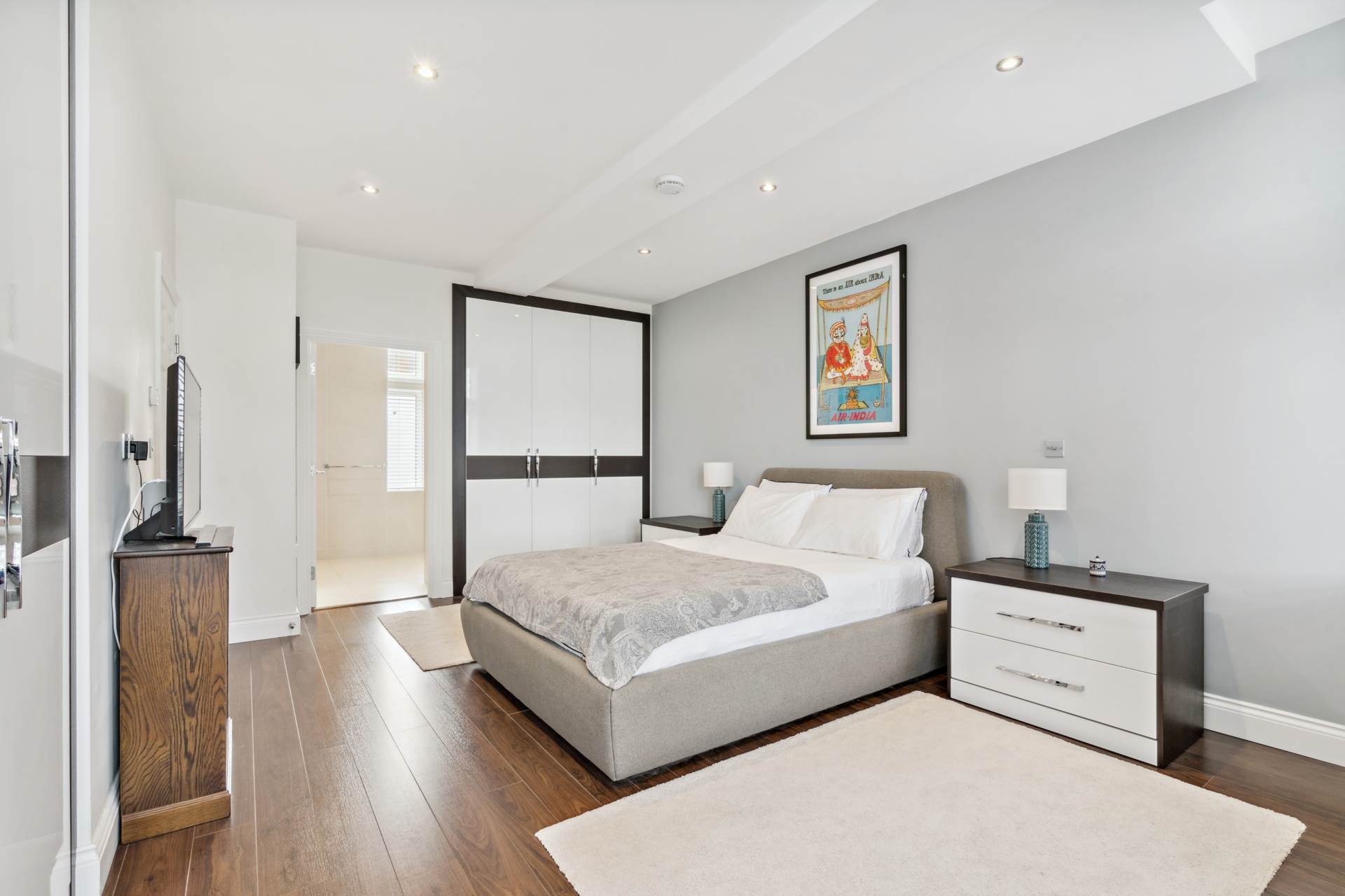 Additional Property Image 3 bedroom Terraced for sale in Bushey 9