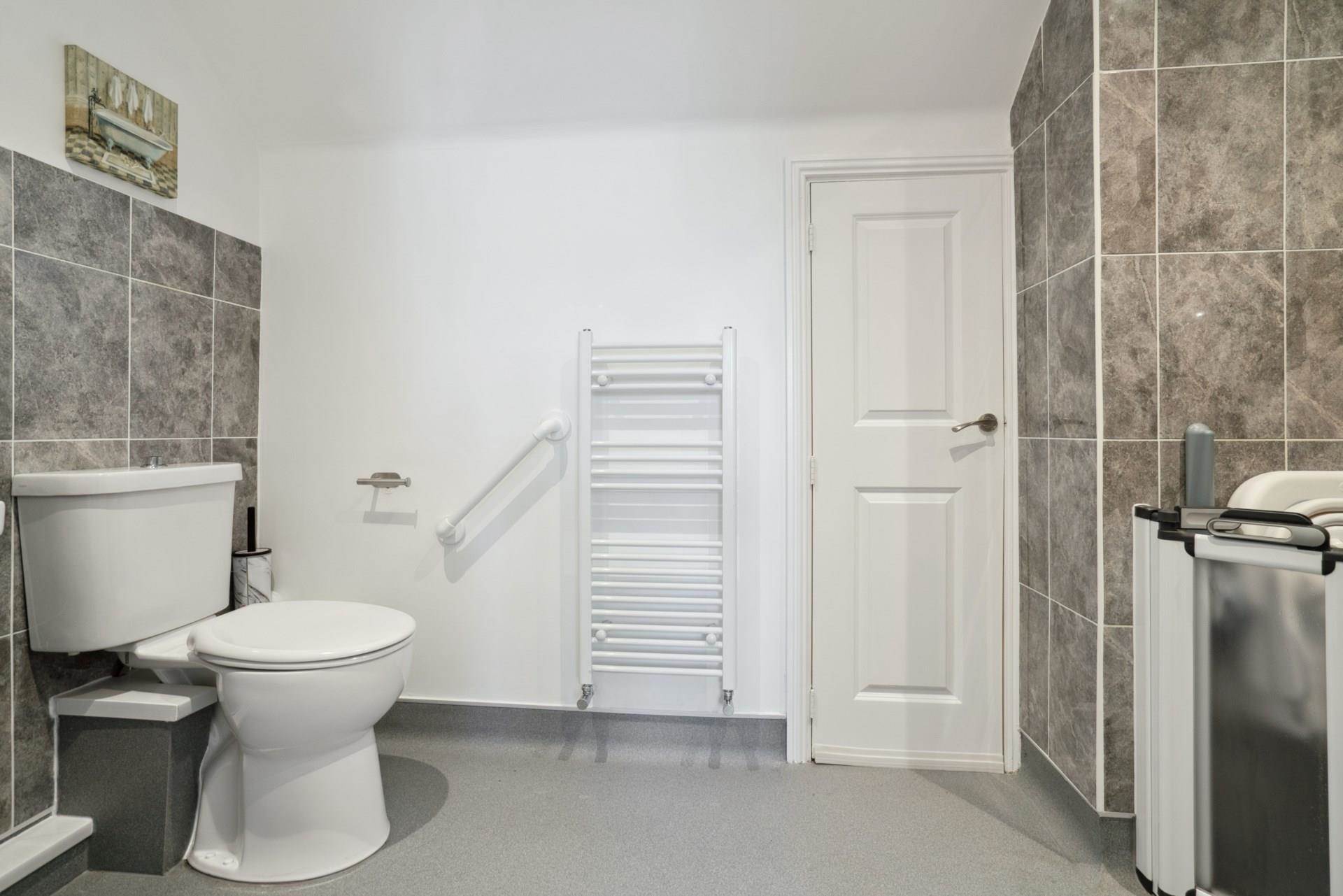 Additional Property Image 3 bedroom Terraced for sale in Bushey 14