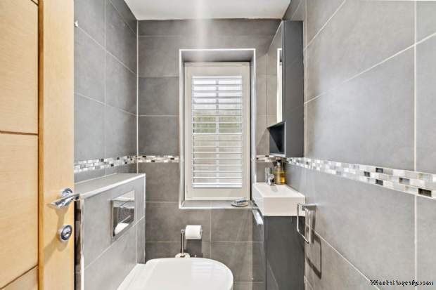 Additional Property Image 3 bedroom Detached for sale in Bushey 14