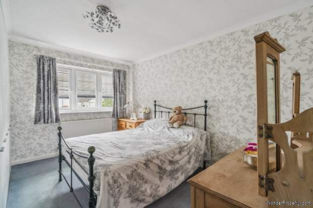 Additional Property Image 4 bedroom Detached for sale in Bushey 14