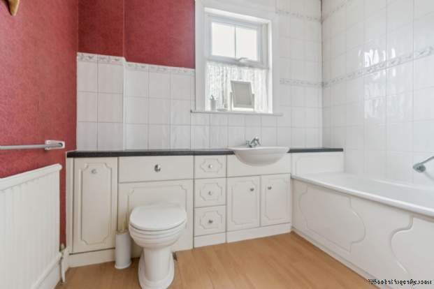 Additional Property Image 4 bedroom Semi Detached for sale in Bushey 8