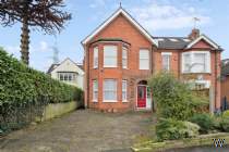 4 bedroom Semi Detached for sale in Bushey