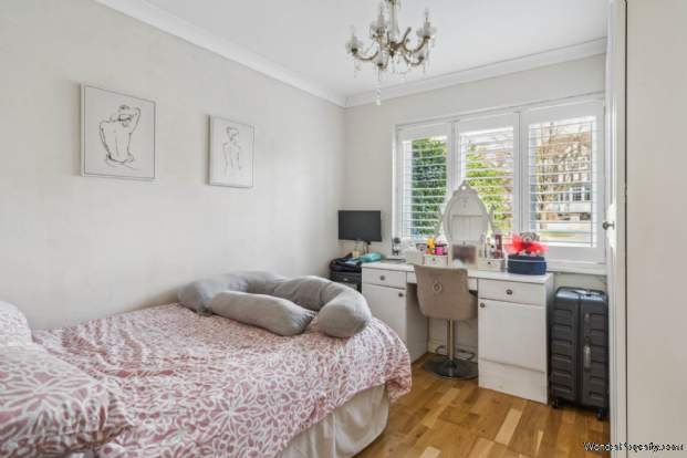 Additional Property Image 5 bedroom Detached for sale in Bushey 17