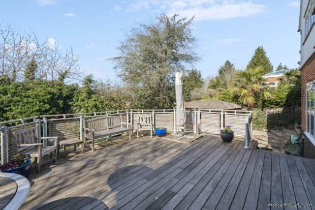 Additional Property Image 5 bedroom House for sale in Watford 16
