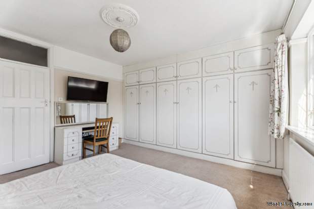 Additional Property Image 5 bedroom House for sale in Watford 20