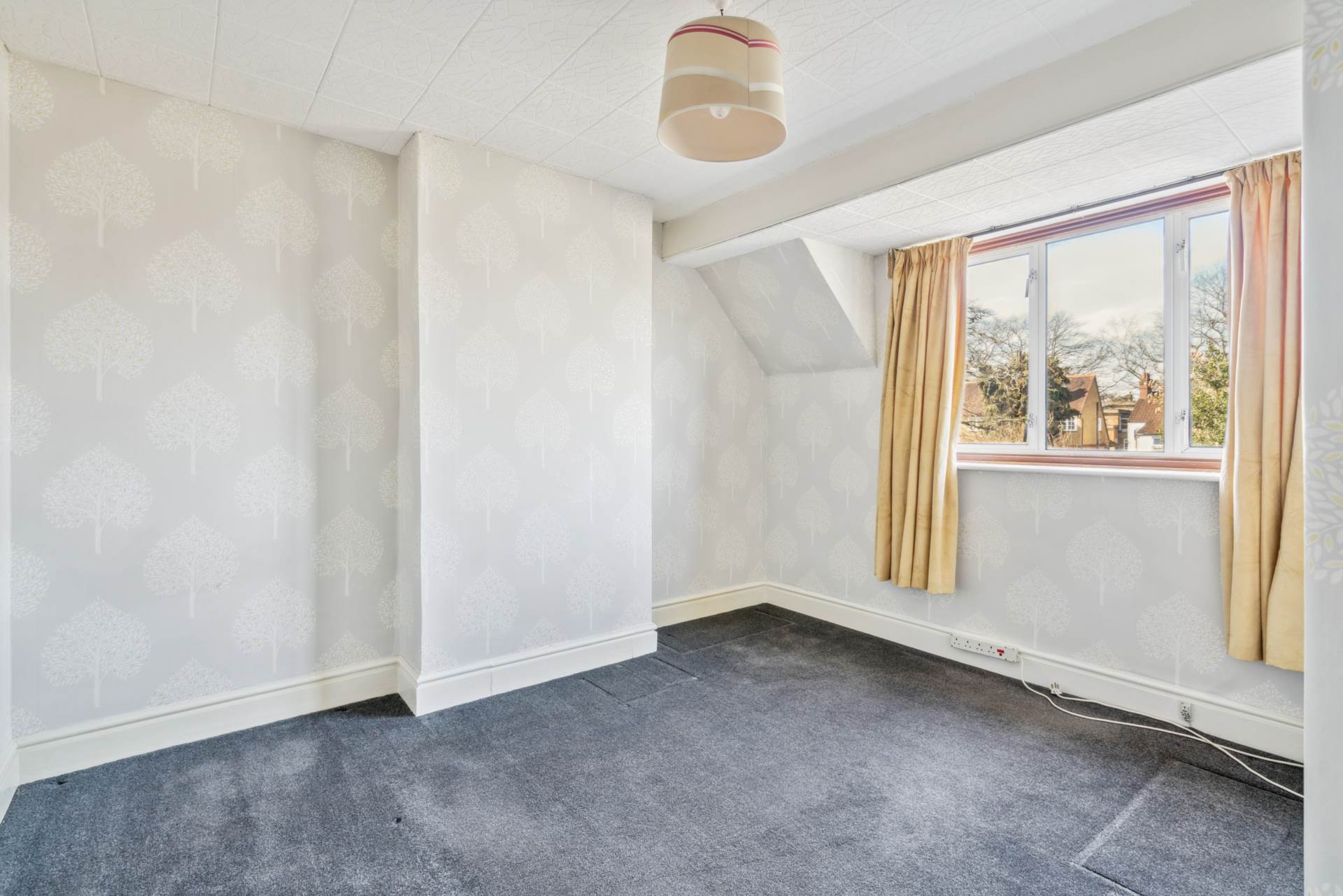 Additional Property Image 3 bedroom Terraced for sale in Bushey 8
