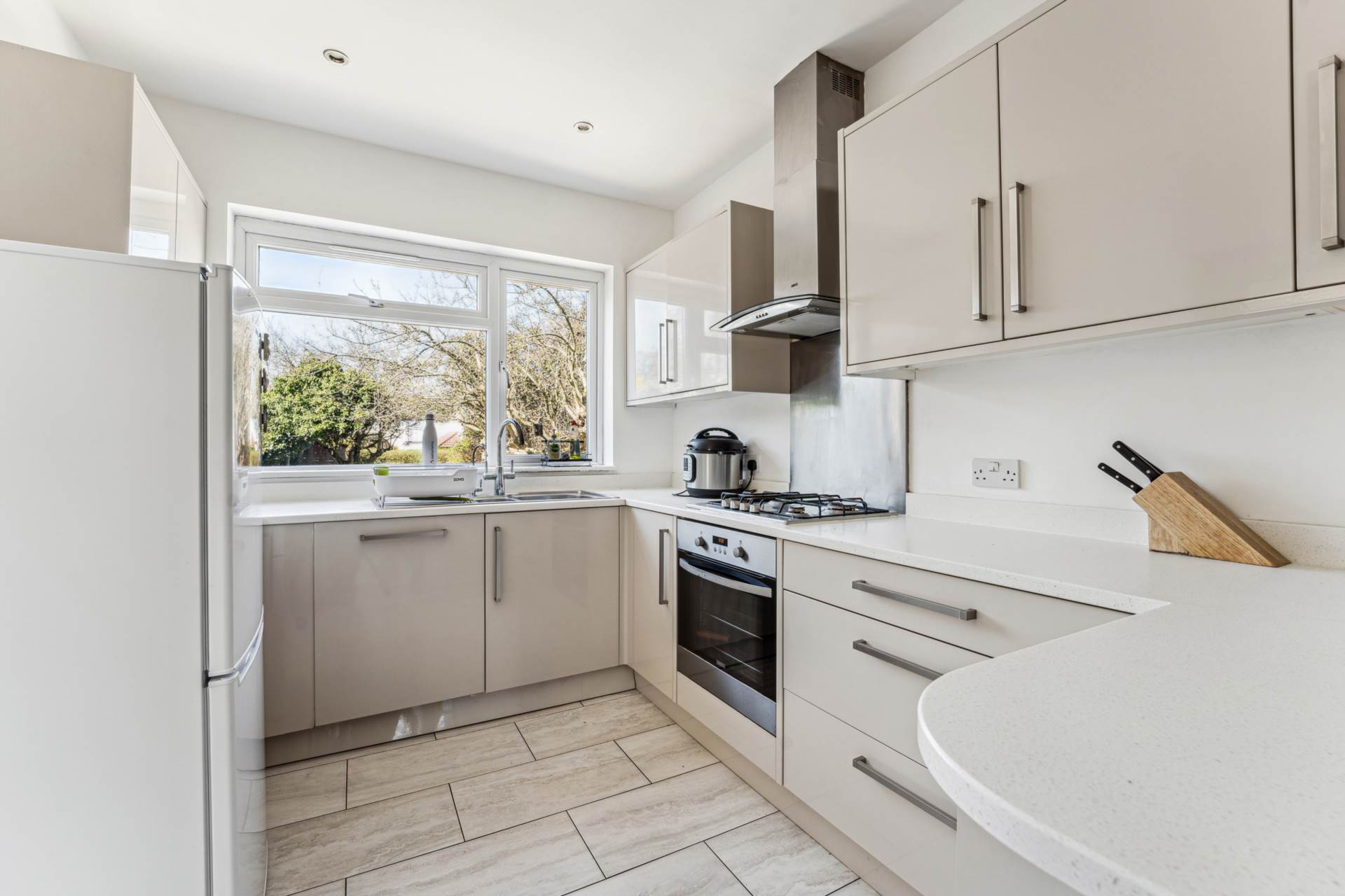 Additional Property Image 4 bedroom Detached for sale in Bushey 5